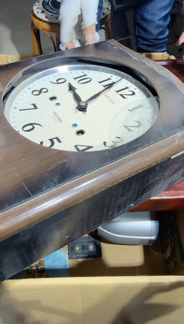 8新四**舍   140中古商品，瑕疵品，不保好坏。