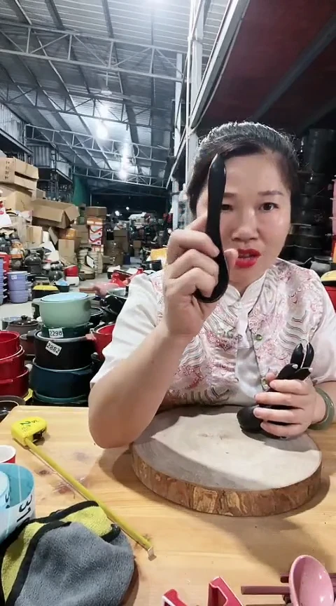 瑕疵黑色汤勺十个