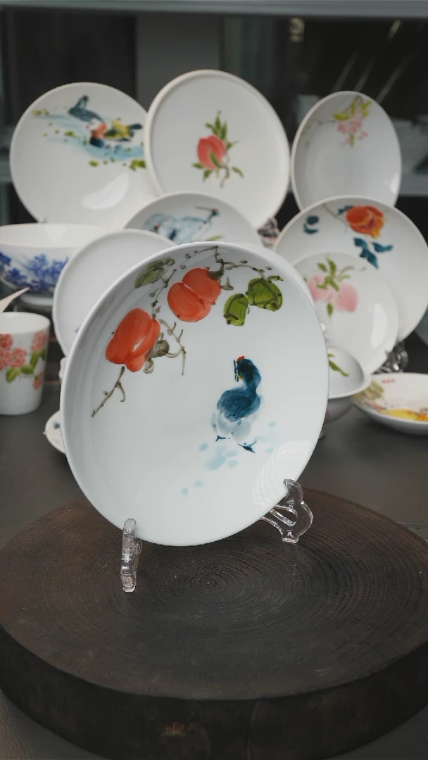 碗景德镇釉下五彩盘子