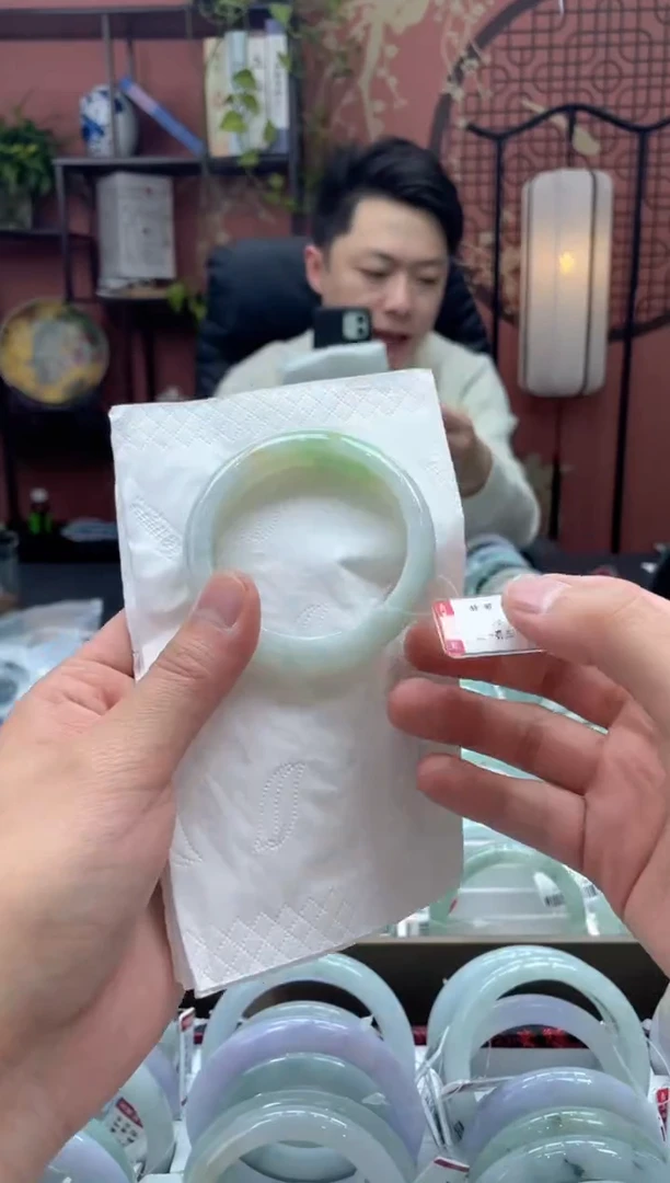 未镶嵌手镯翡翠8983***