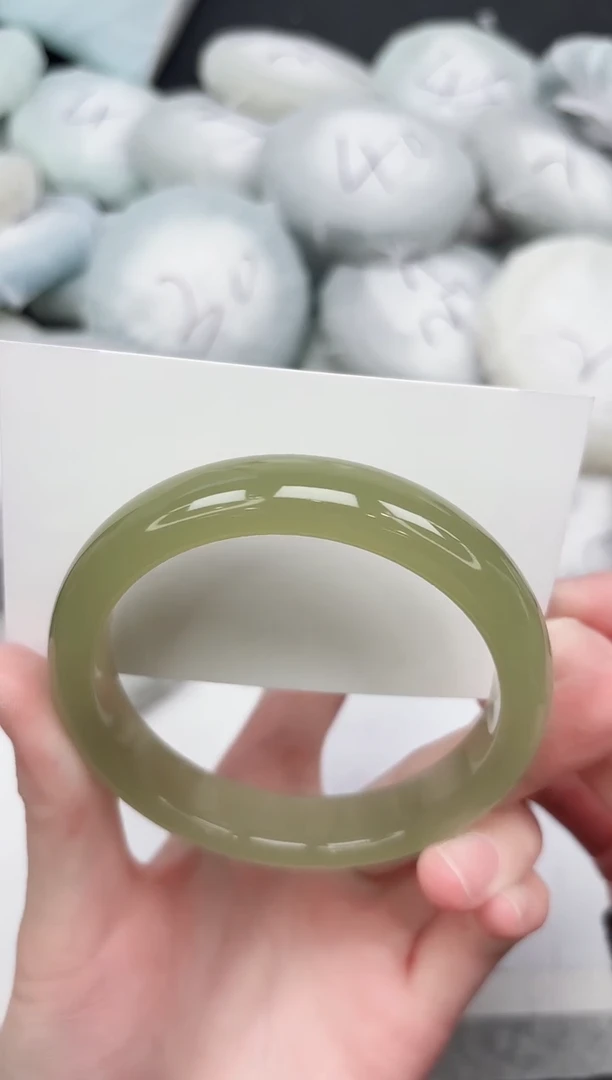 东凌女款手镯129-60.9