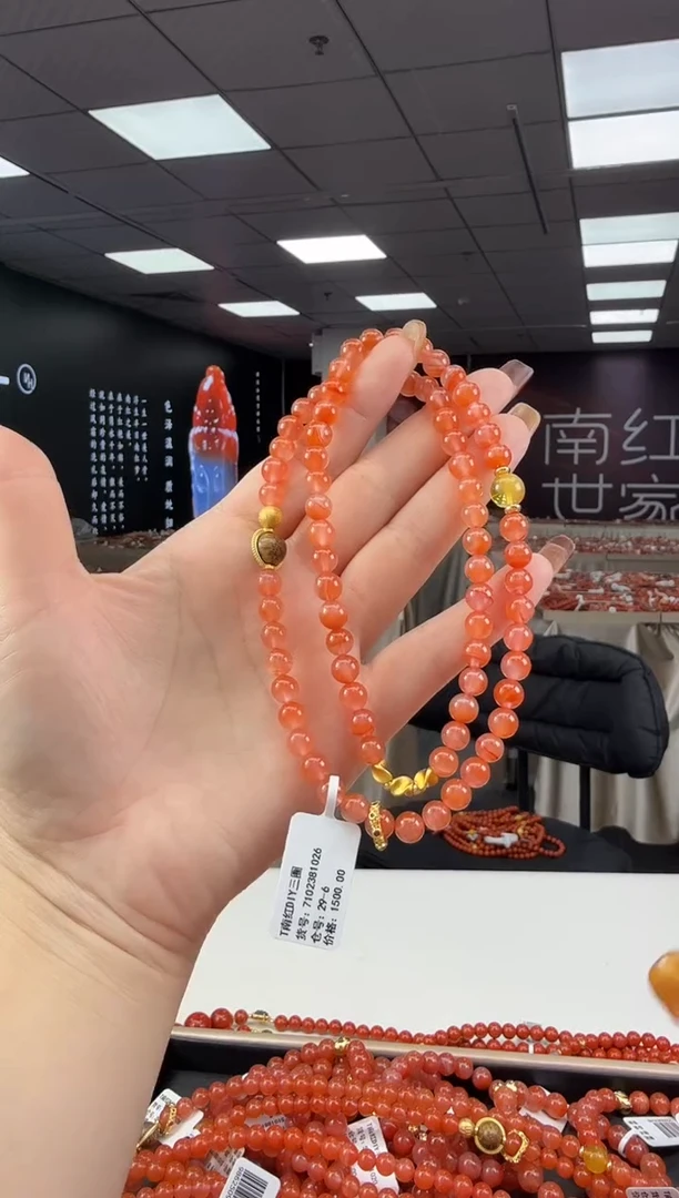 未镶嵌珠串南红玛瑙多样发其一/6/98625090199