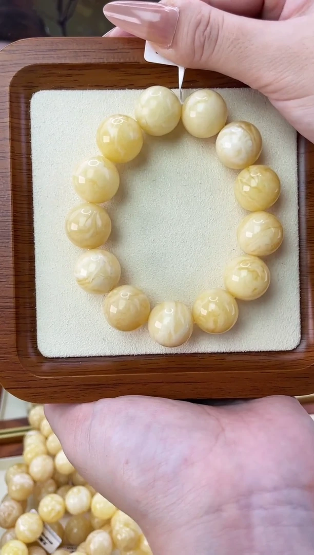 裸石蜜蜡未镶嵌手串