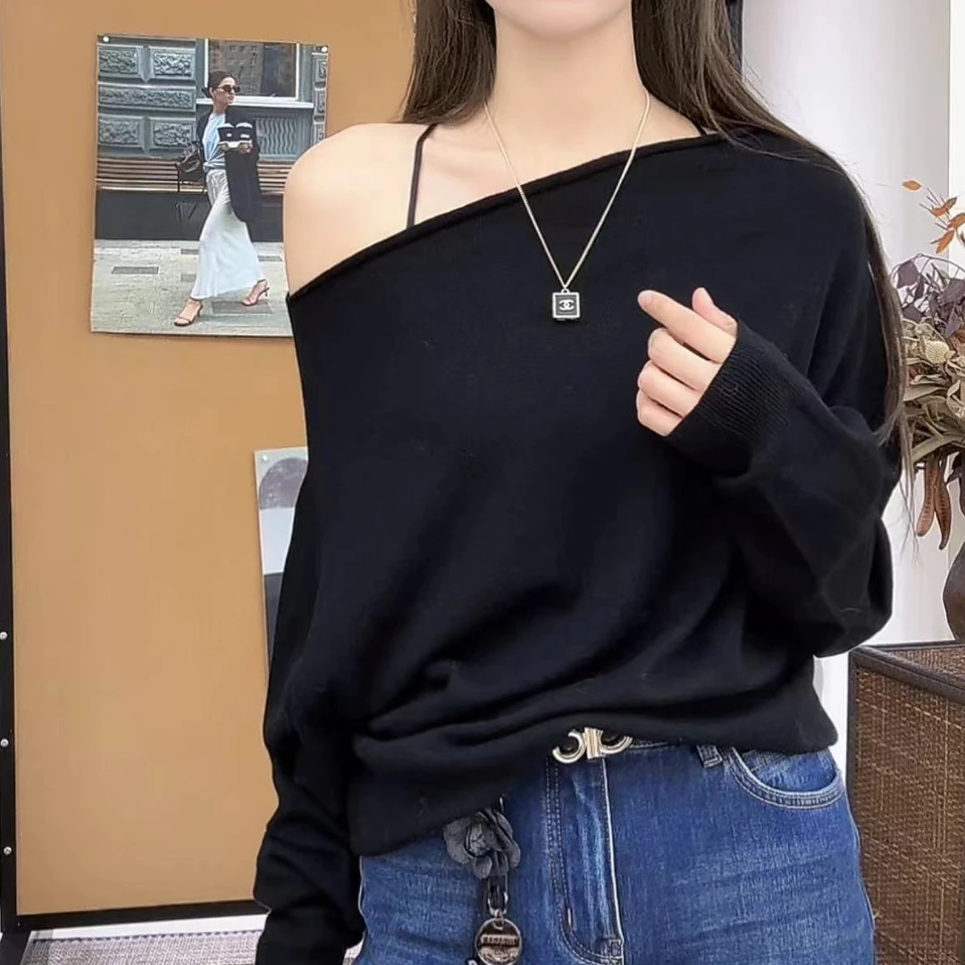 【YIBUDAOWEI】斜肩光板套头长袖针织衫 41839