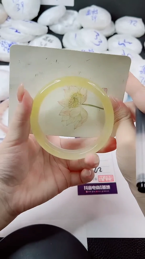 未镶嵌手镯石英质玉多样性发货L162-65