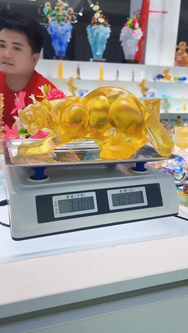 泥塑古法琉璃豹子摆件