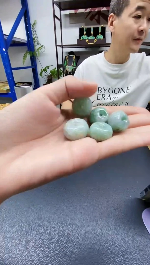 颈饰未镶嵌翡翠翡翠吊坠