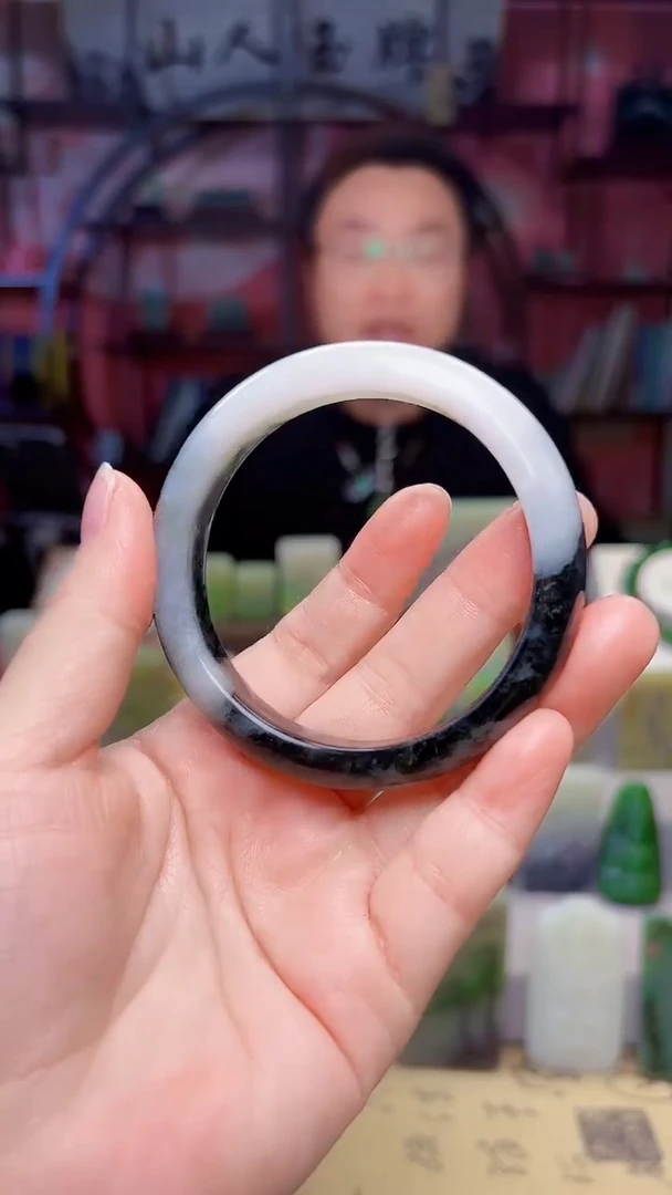 未镶嵌独山玉手镯277   55.3