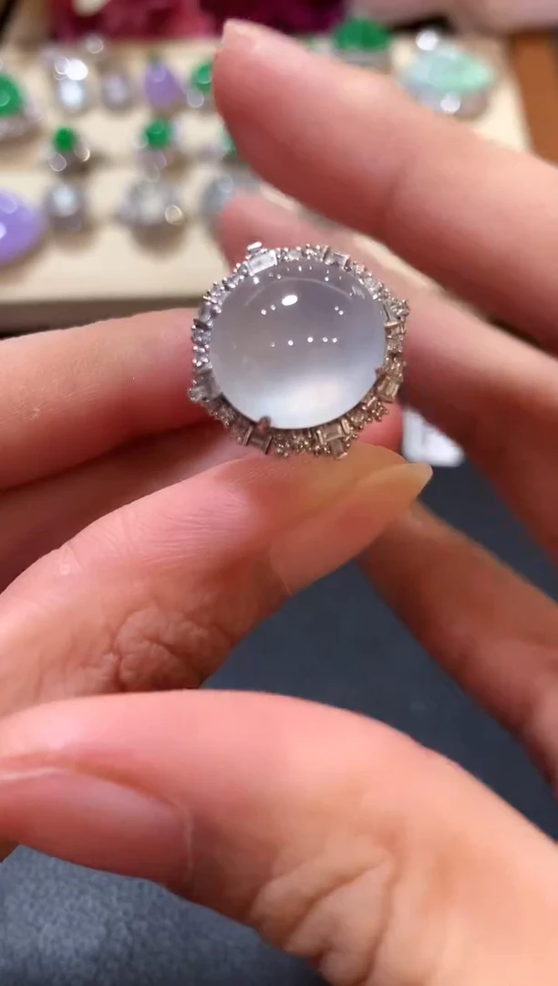 18K金镶嵌戒指翡翠z116