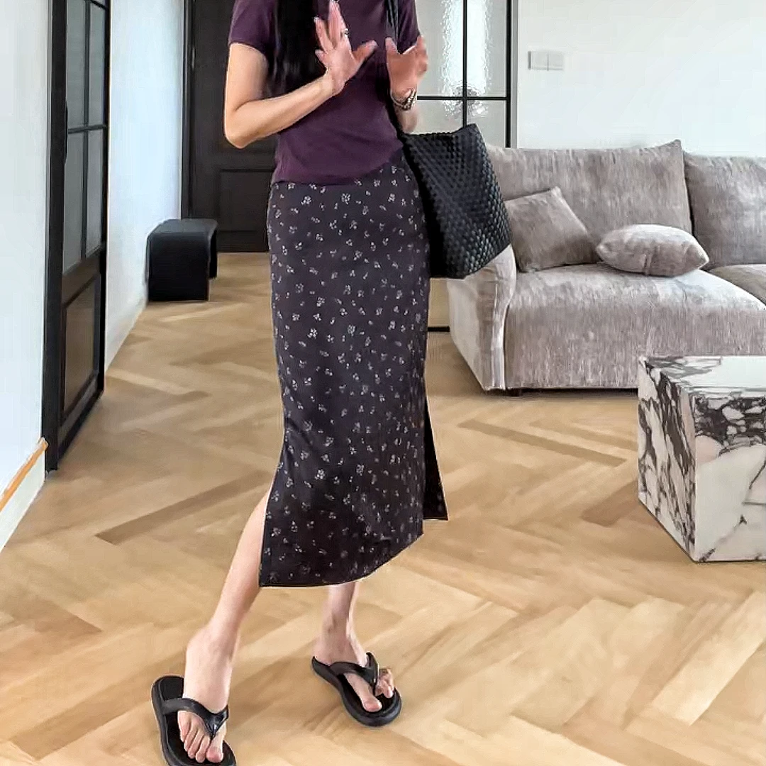 【一比Eby】“茉莉紫薇”缎面碎花中长款高腰开叉直筒半身裙子251122#