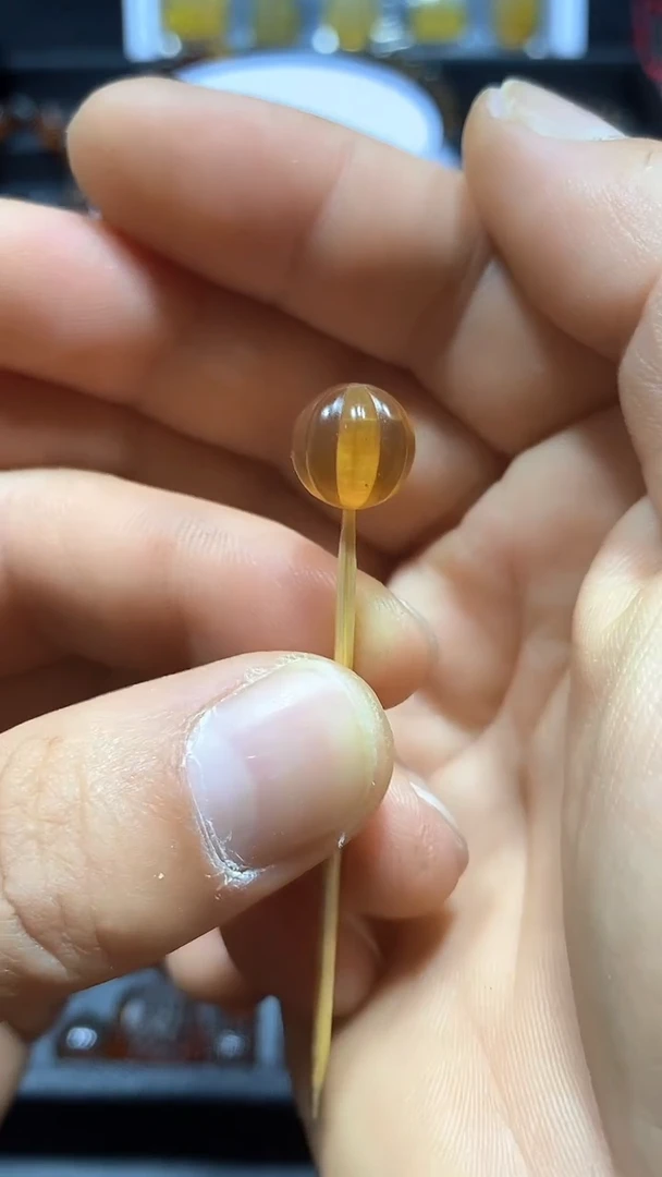 琥珀颈饰未镶嵌天然缅甸琥珀南瓜珠大