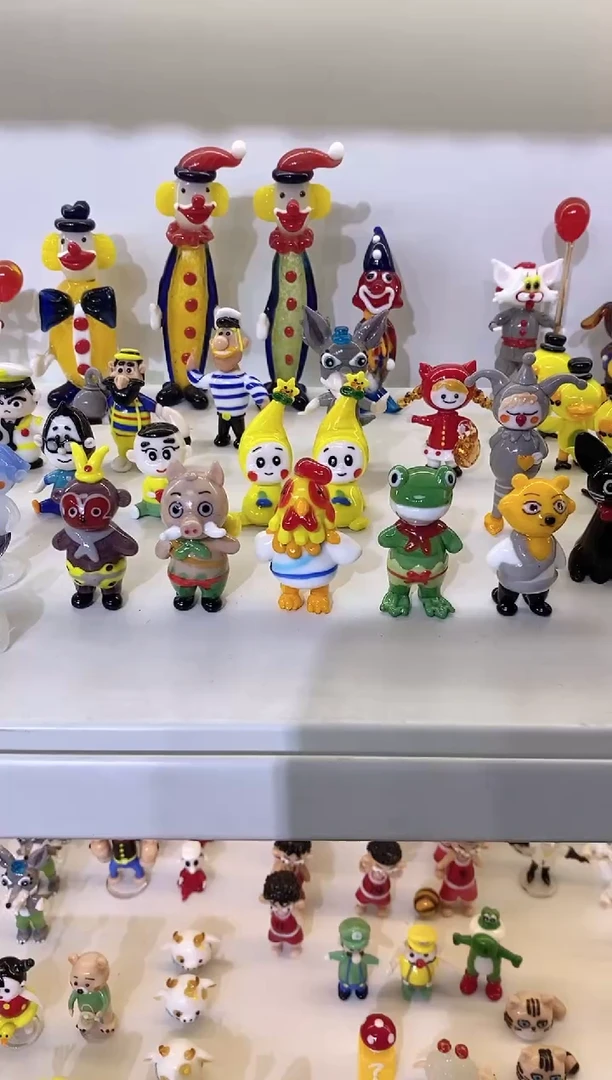 手工艺品琉璃浪浪山一套