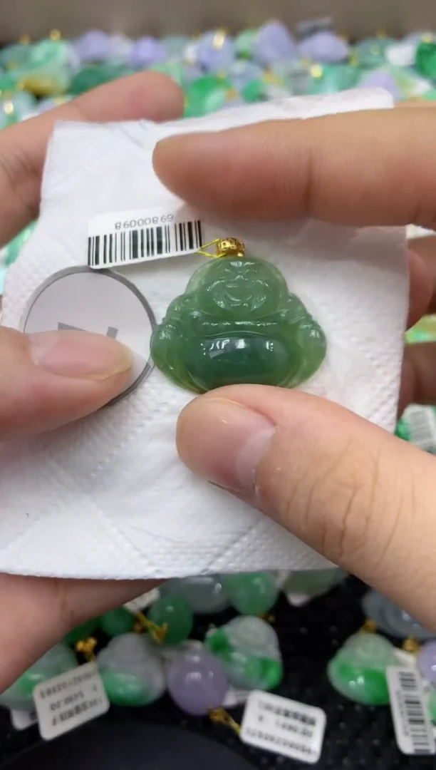 颈饰未镶嵌翡翠天然缅甸翡翠A货