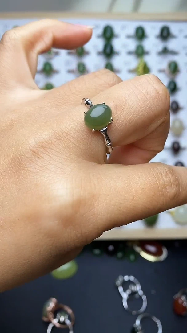 【闪购商品】和田玉戒指银S925镶嵌1