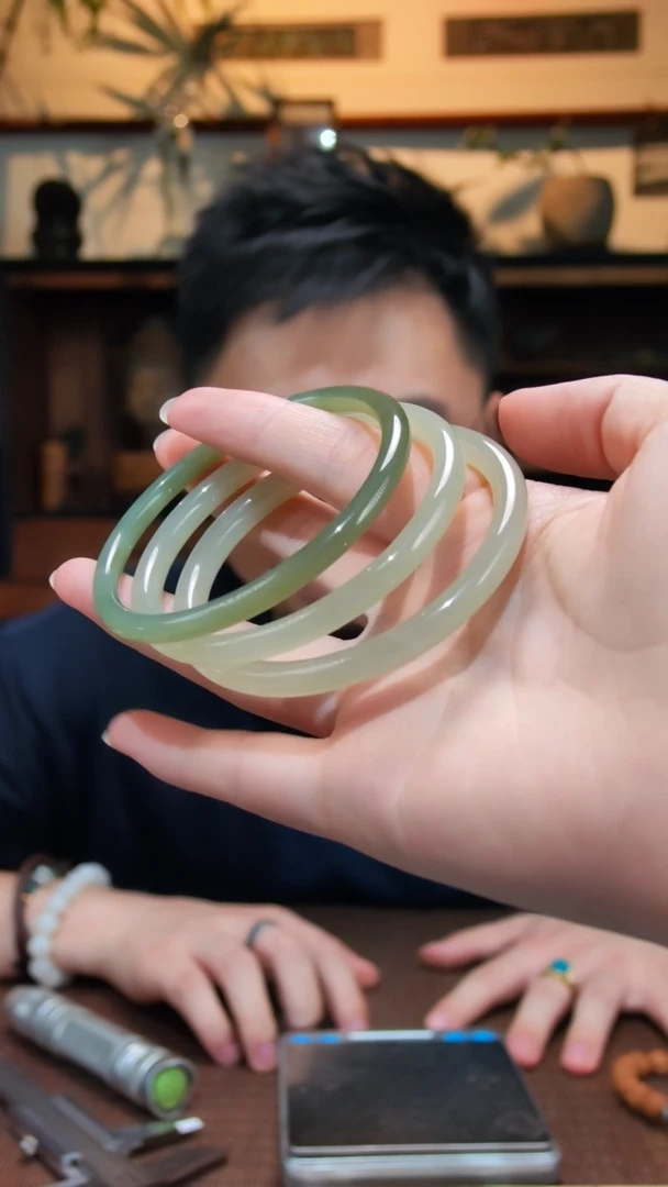 和田玉手镯未镶嵌05和田玉手镯ZD多样性发一