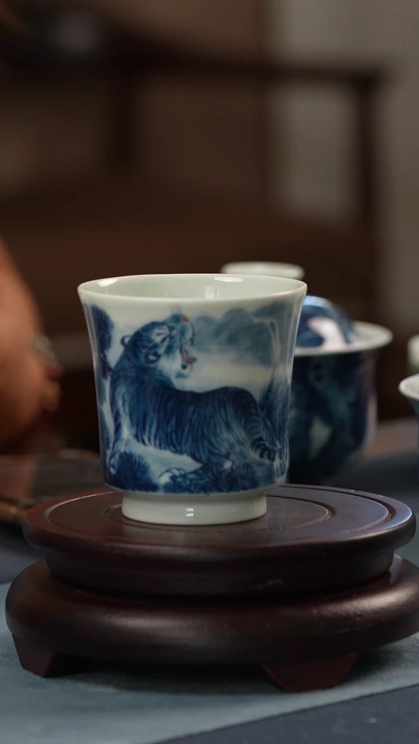 瓶姚贵琥老师-虎啸图重工单杯