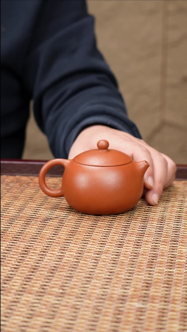 茶壶紫砂汀禾紫砂原矿朱泥微微瑕《西施》