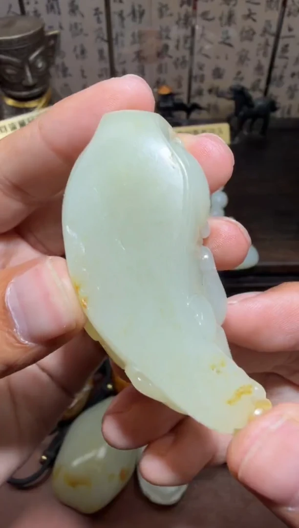 未镶嵌和田玉挂件和田玉