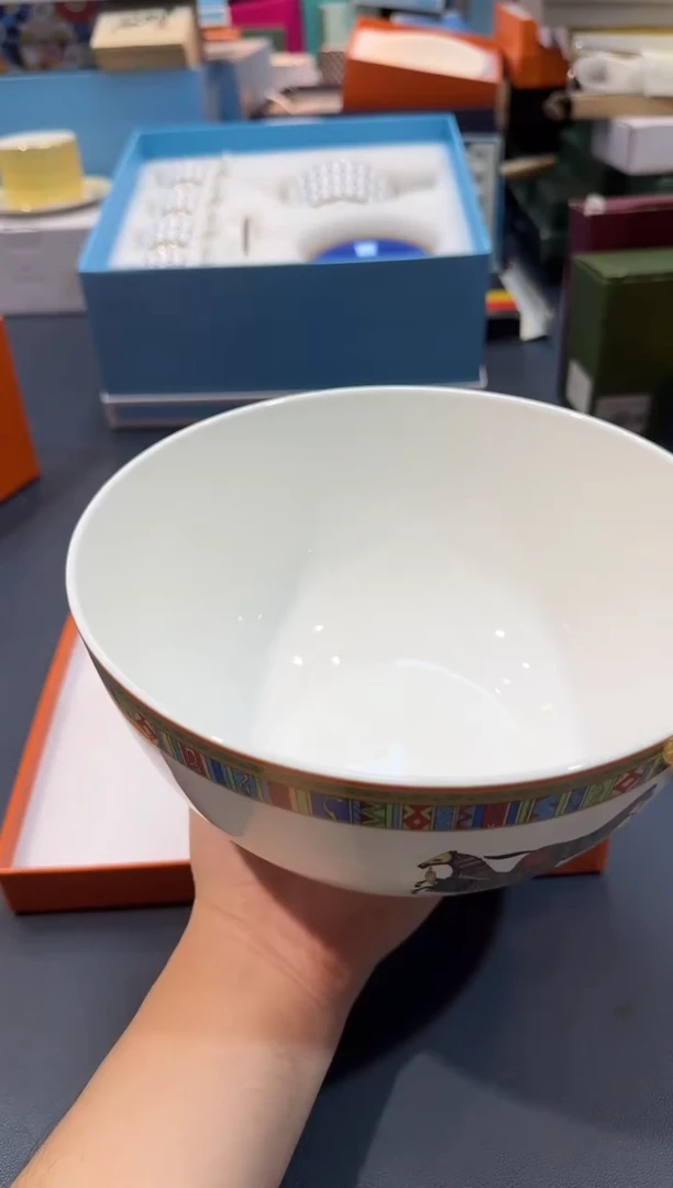 【闪购商品】碗HT198全场正品，京东包邮