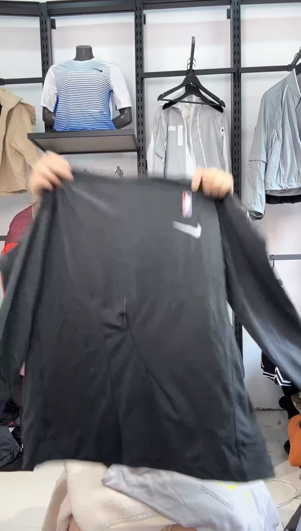 2222  编码  瑕疵直播间过款为准 尺码XL