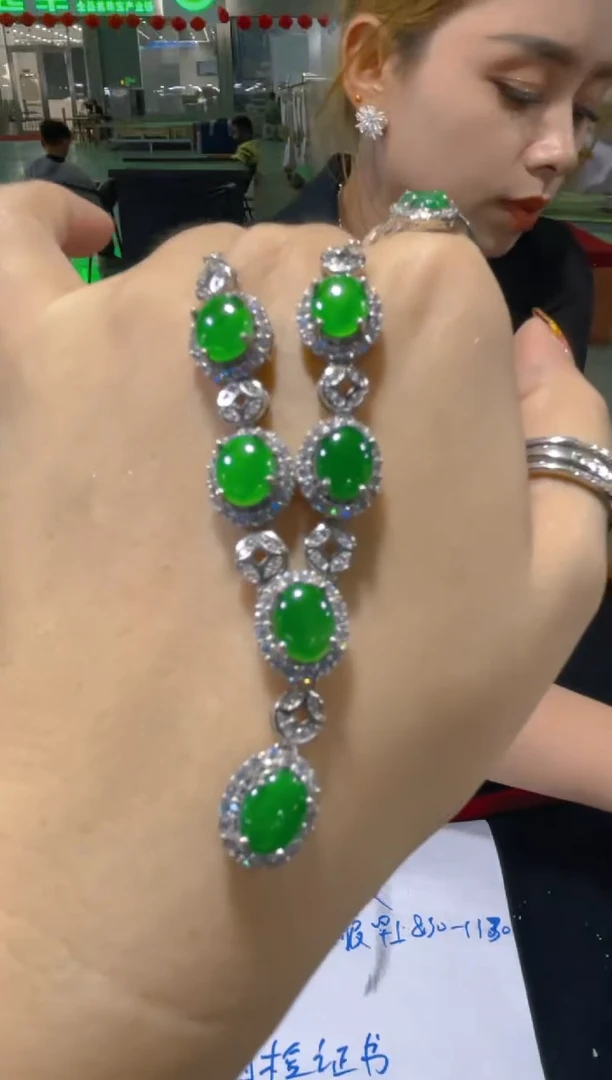 定制翡翠未镶嵌天然A货翡翠（多样性发货拍一件发件）