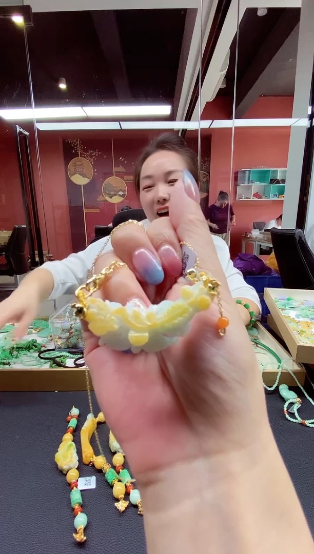颈饰未镶嵌翡翠翡翠吊坠