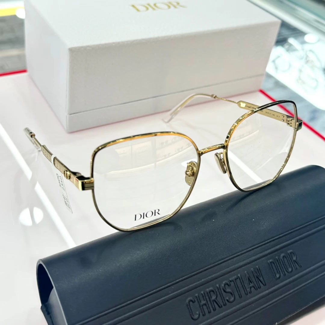 未使用 DIOR/迪奥 金丝大方框平光镜 B2UB000 19003863