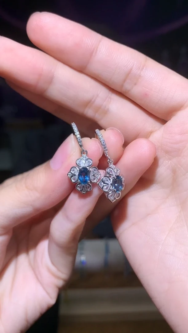 银S925镶嵌耳饰托帕石（晶盈阁严选）