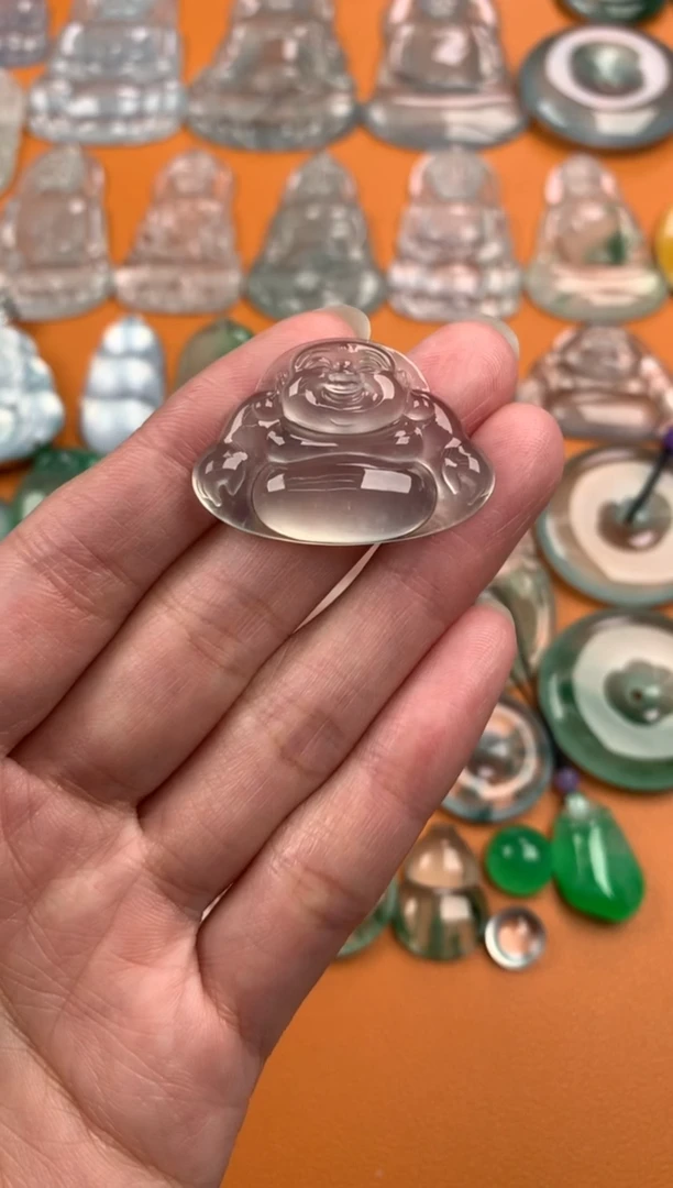 【闪购商品】翡翠颈饰未镶嵌22-32.6-5.5