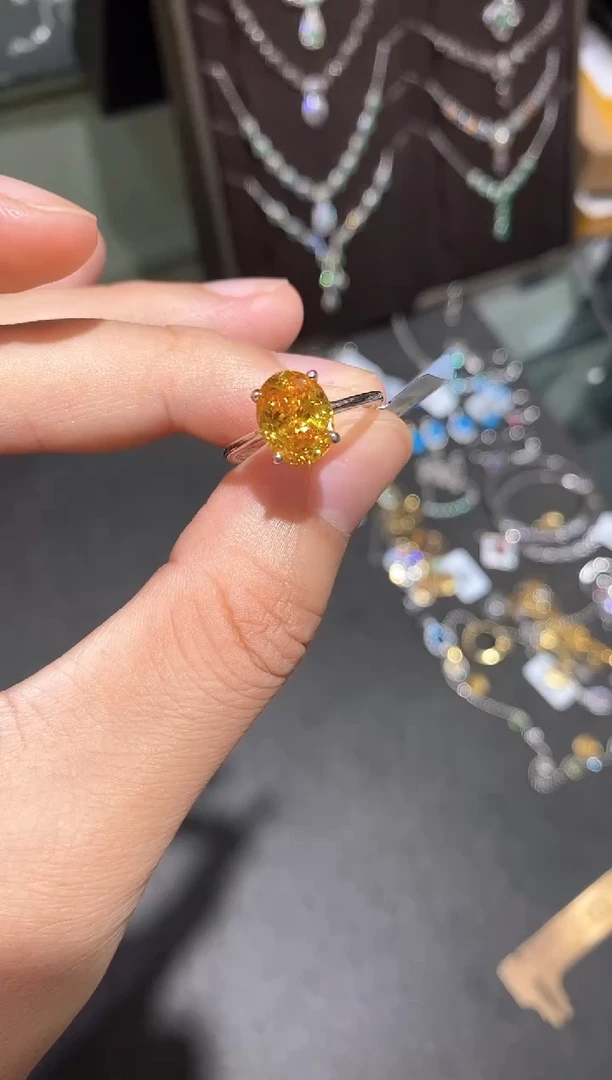 银S925镶嵌戒指黄晶戒指