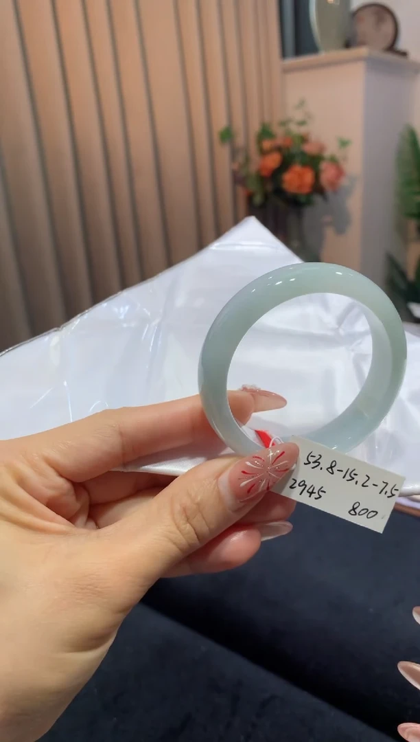 【闪购商品】翡翠手镯未镶嵌晴底