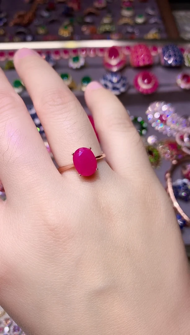 银S925镶嵌戒指红宝石....