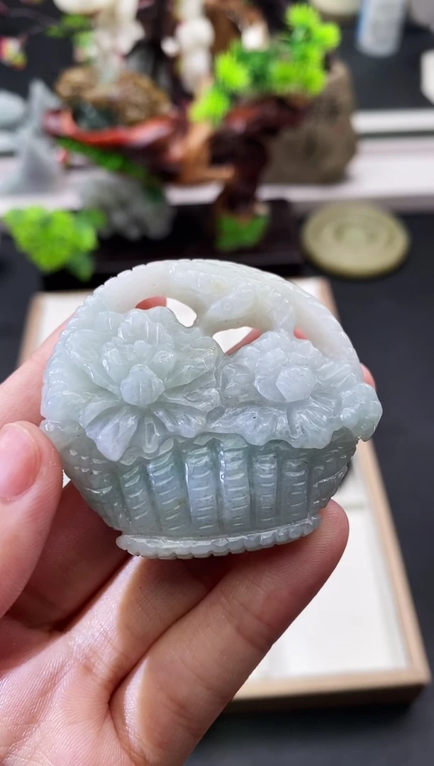 翡翠未镶嵌颈饰天然缅甸A货翡翠