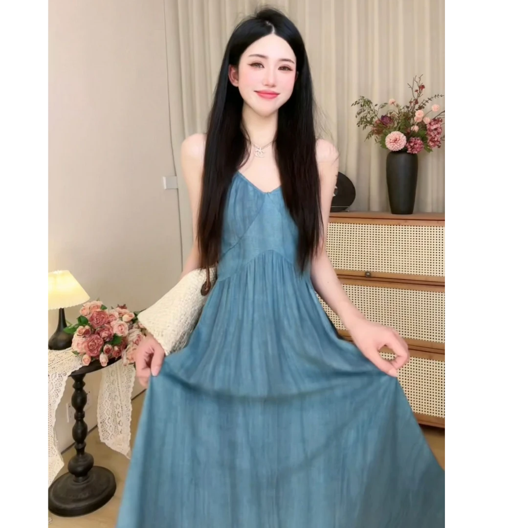 夏季新款2025法式显瘦温柔风遮肉洋气吊带裙收腰甜美初恋长裙8808