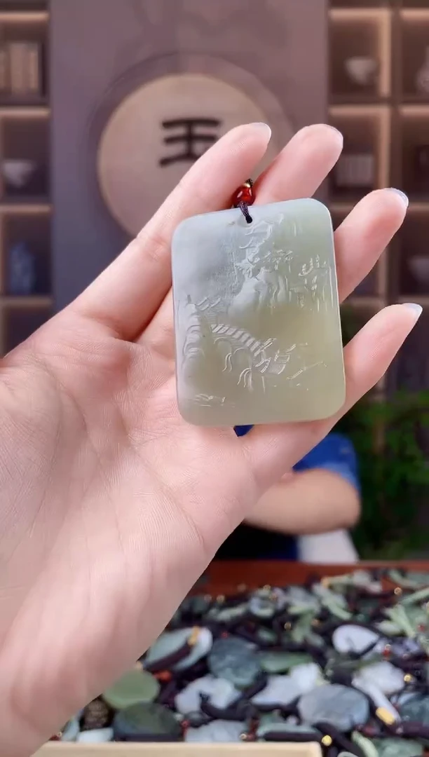 未镶嵌和田玉挂件拍一发一，多样性发货
