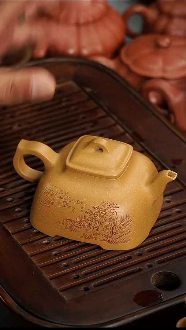 茶壶紫砂宜兴紫砂黄金段孤棱