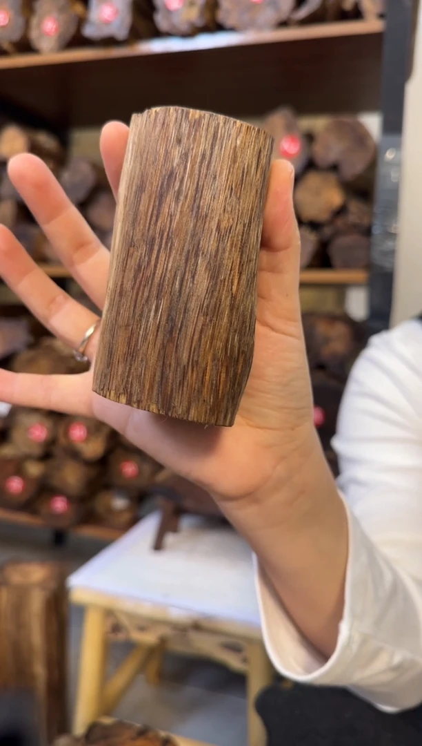 沉香沉香碎屑 沉香原料发一件28