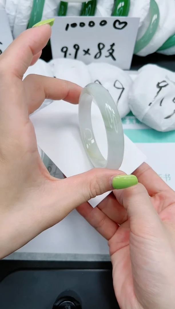 石英质玉手镯未镶嵌561/52