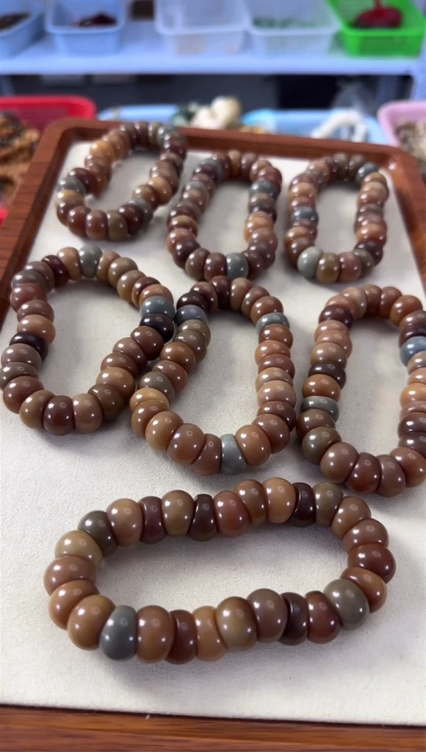 【闪购商品】白玉菩提手串敦煌大肠