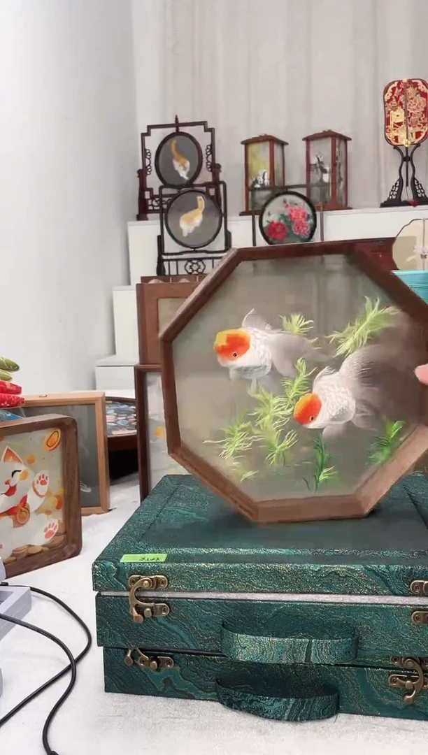 扇子苏绣作品手工摆台