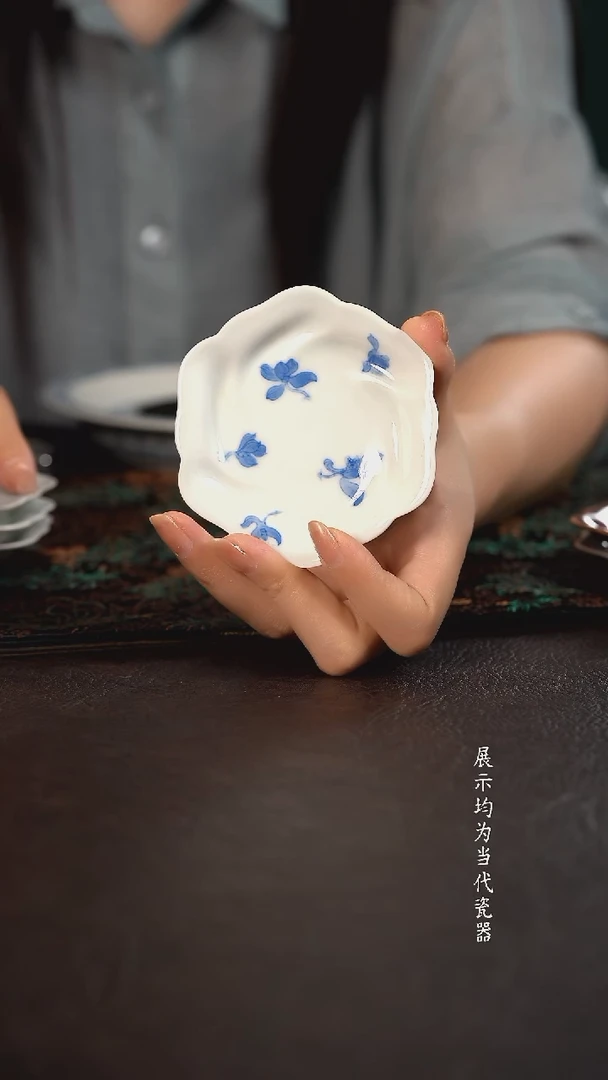 聚澜堂兰花头花朵杯垫