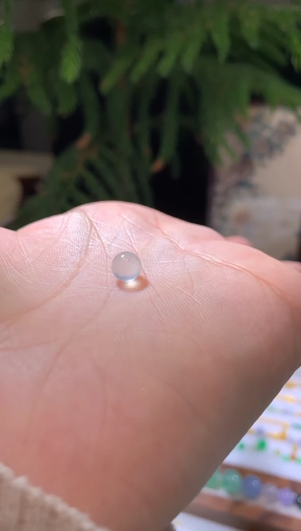 未镶嵌定制翡翠6.4卡珠子