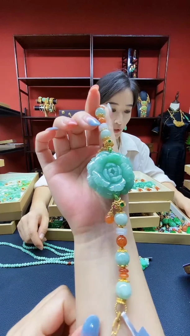 颈饰未镶嵌翡翠翡翠手串