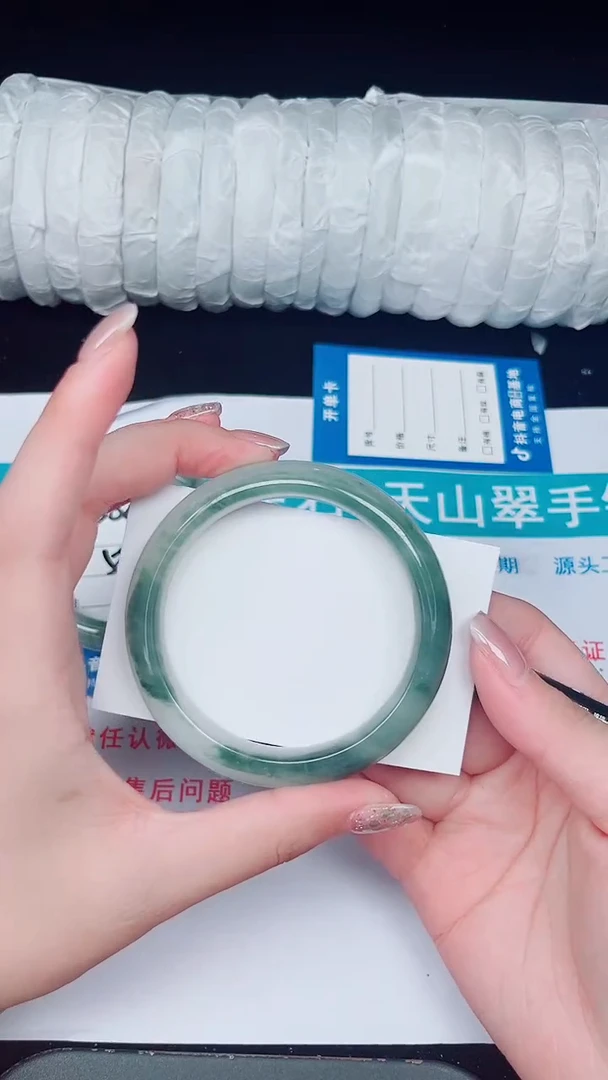 未镶嵌手镯石英质玉387-56/57