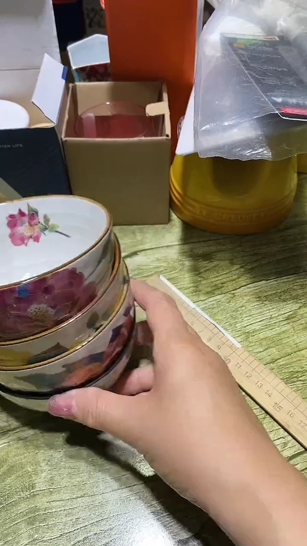 瓷片碗碟好物一件不留@@1