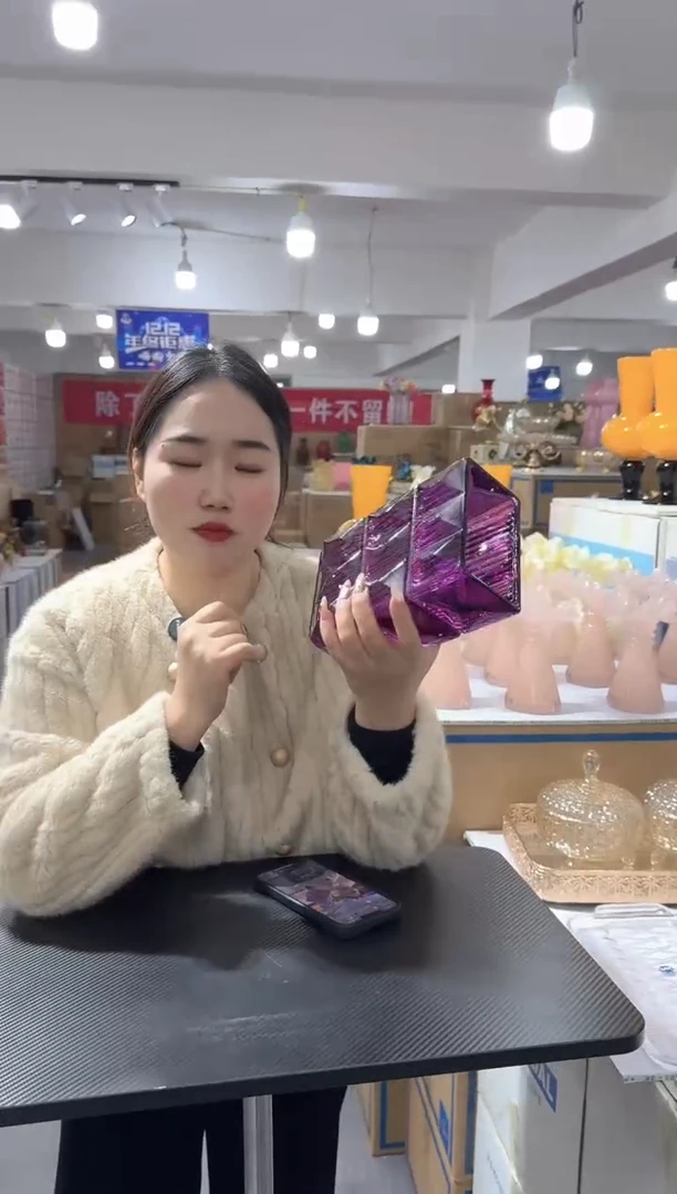 【闪购商品】琉璃静姐花器E-品34