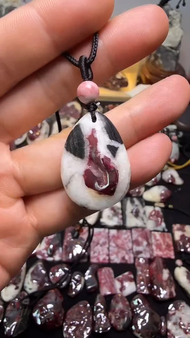 天然辰砂大晶砂随行吊坠