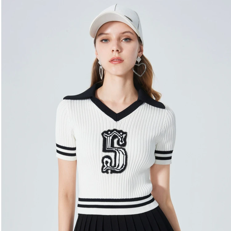 【赵老板专属】AIVEI春休闲时尚感翻领缝钻字母套头针织P0160048