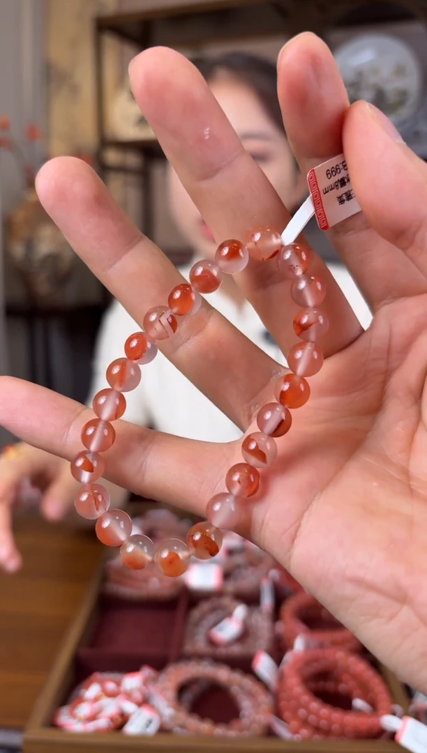 未镶嵌手串南红玛瑙冰飘8mm 多样性发其一