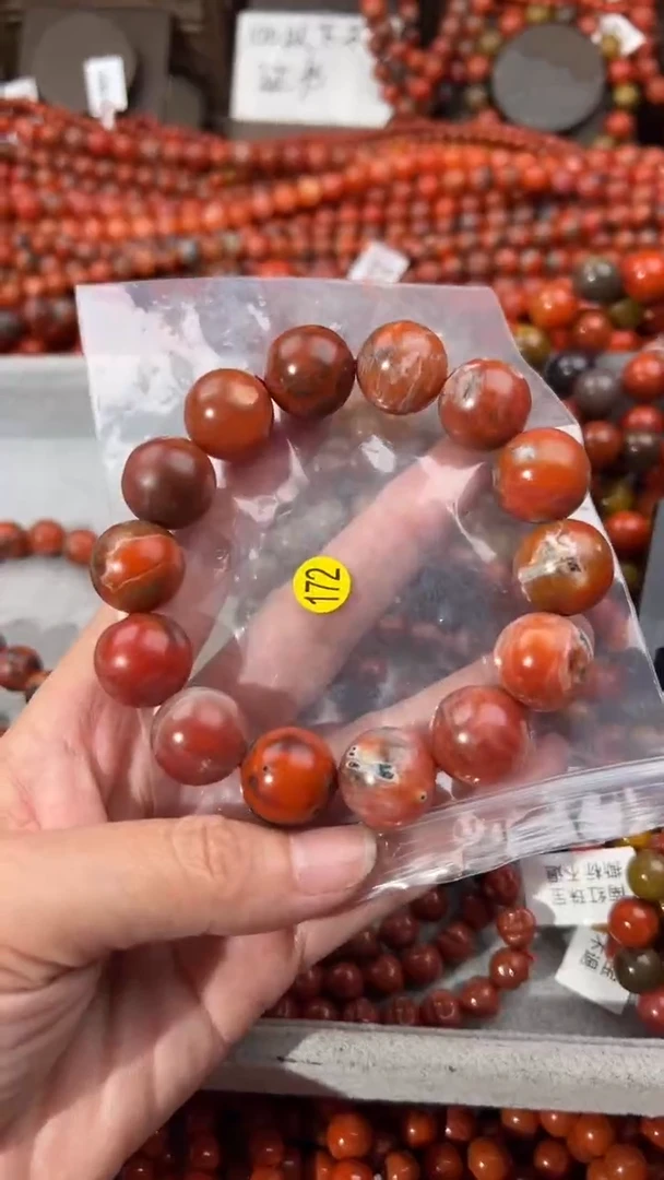 南红玛瑙手串未镶嵌1